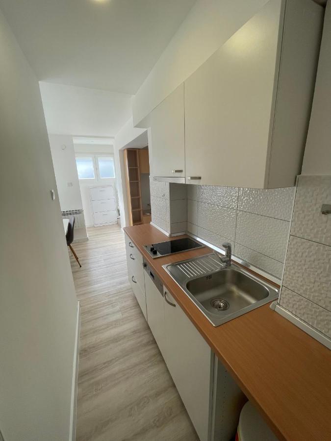 Guest House Micin Vodice Exterior photo